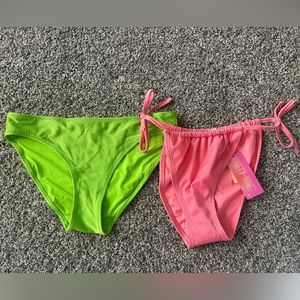 Set of two bikini bottoms
